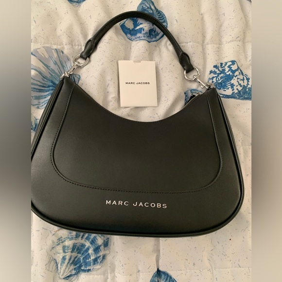 Marc Jacobs Handbags - Marc Jacobs Black Shoulder Bag NWOT